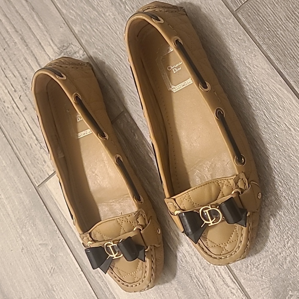 Dior flats